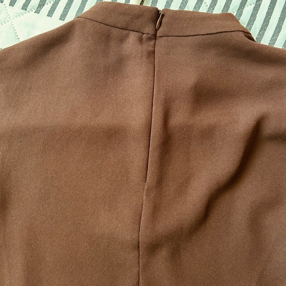 Zara brown blouse in size large - Picture 2 of 4